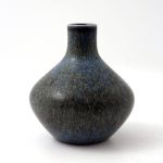 882 7025 VASE (F)